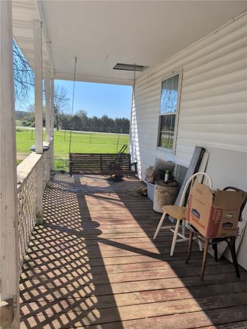 11109 S Old Cincinnati Road, Lincoln, AR 72744
