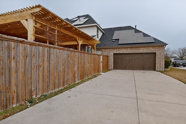 1107 Devonshire Drive S, Forney, TX 75126