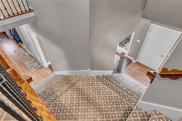 908 Easy Street, Lawrence, KS 66049