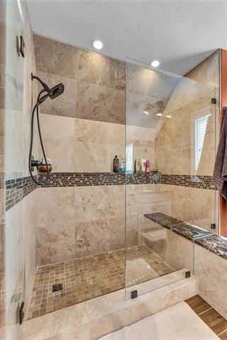908 Easy Street, Lawrence, KS 66049