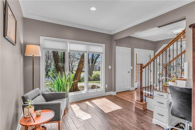 908 Easy Street, Lawrence, KS 66049