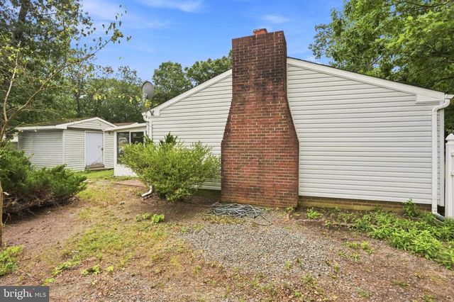 403 NEW HAMPSHIRE RD, Browns Mills, NJ 08015