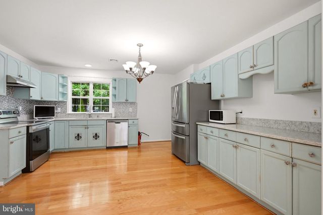 403 NEW HAMPSHIRE RD, Browns Mills, NJ 08015