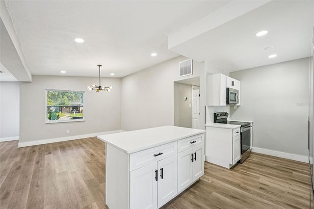 1706 W JEAN. STREET, Tampa, FL 33604