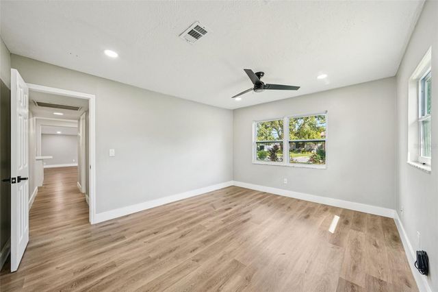 1706 W JEAN. STREET, Tampa, FL 33604