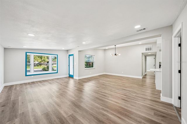 1706 W JEAN. STREET, Tampa, FL 33604