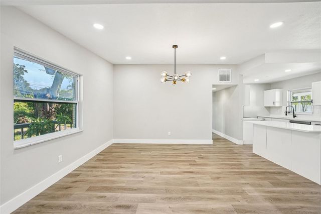 1706 W JEAN. STREET, Tampa, FL 33604