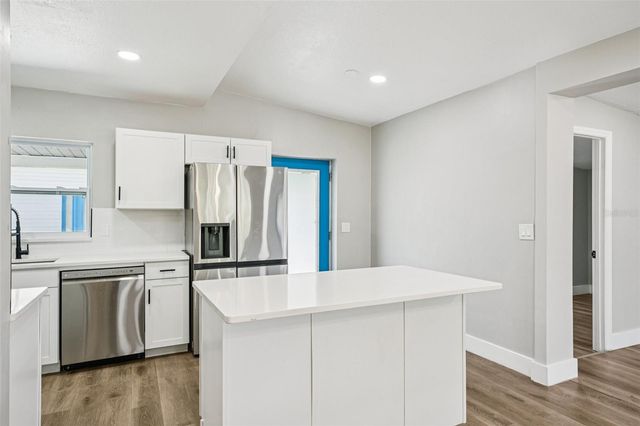 1706 W JEAN. STREET, Tampa, FL 33604