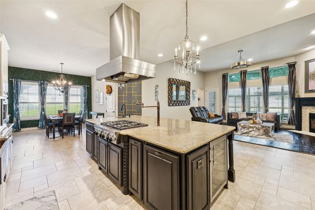 715 Simmons Road, Double Oak, TX 75077