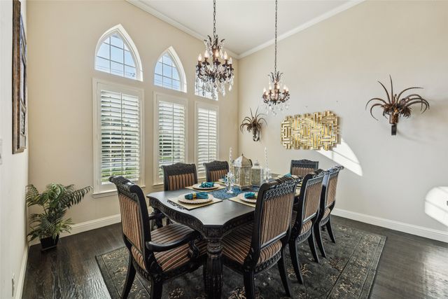 715 Simmons Road, Double Oak, TX 75077