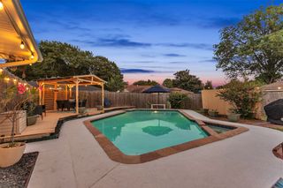 1018 Gracelane Drive, Desoto, TX 75115
