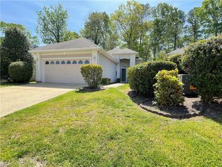 912 Drivers LN, Newport News, VA 23602