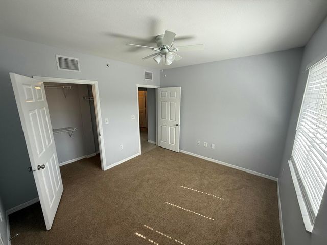 6386 Emerald Dunes Drive 201, West Palm Beach, FL 33411