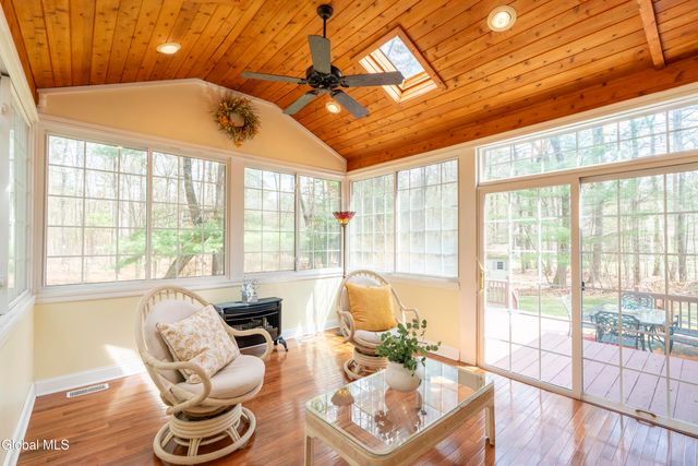 12 Preserve Way, Saratoga Springs, NY 12866