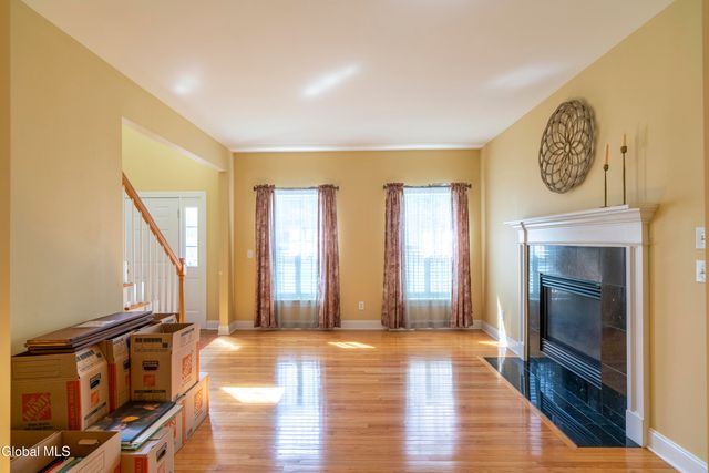 12 Preserve Way, Saratoga Springs, NY 12866
