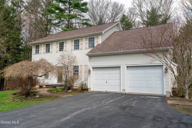 12 Preserve Way, Saratoga Springs, NY 12866