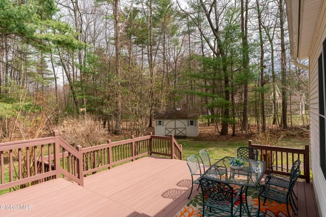 12 Preserve Way, Saratoga Springs, NY 12866