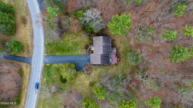 12 Preserve Way, Saratoga Springs, NY 12866