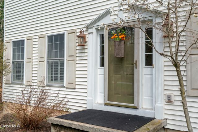 12 Preserve Way, Saratoga Springs, NY 12866