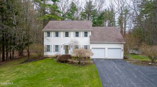 12 Preserve Way, Saratoga Springs, NY 12866