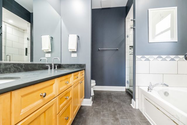 4425 N Racine Avenue 2N, Chicago, IL 60640