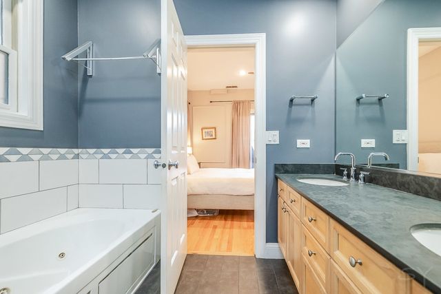 4425 N Racine Avenue 2N, Chicago, IL 60640