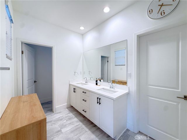 4172 Horvath 102, Corona, CA 92883