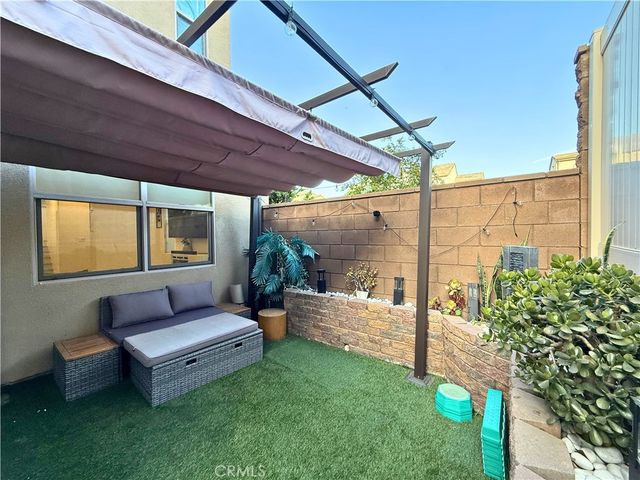 4172 Horvath 102, Corona, CA 92883