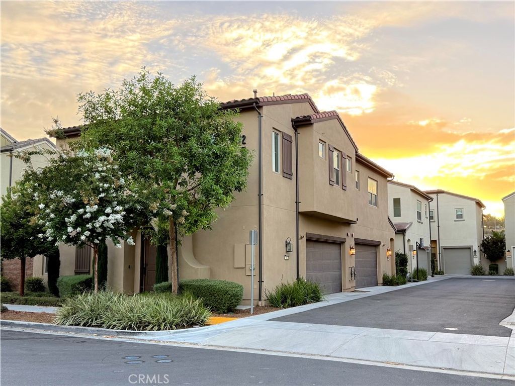 4172 Horvath 102, Corona, CA 92883