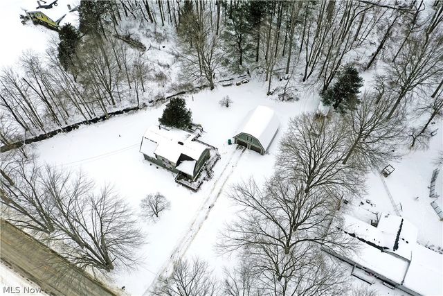 3894 Nelson Mosier Road, Leavittsburg, OH 44430