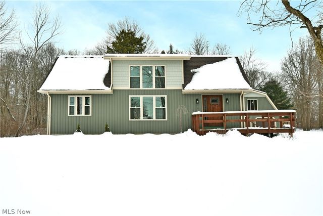3894 Nelson Mosier Road, Leavittsburg, OH 44430