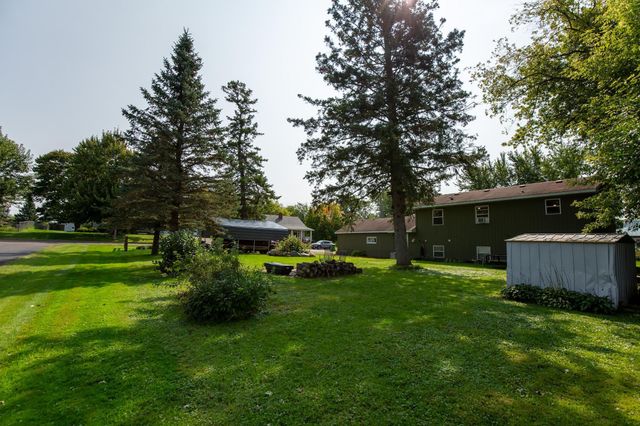 207 1st Avenue E, Milltown, WI 54858