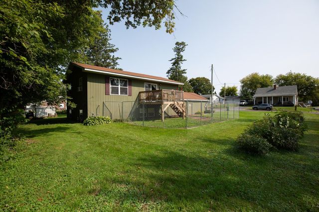207 1st Avenue E, Milltown, WI 54858
