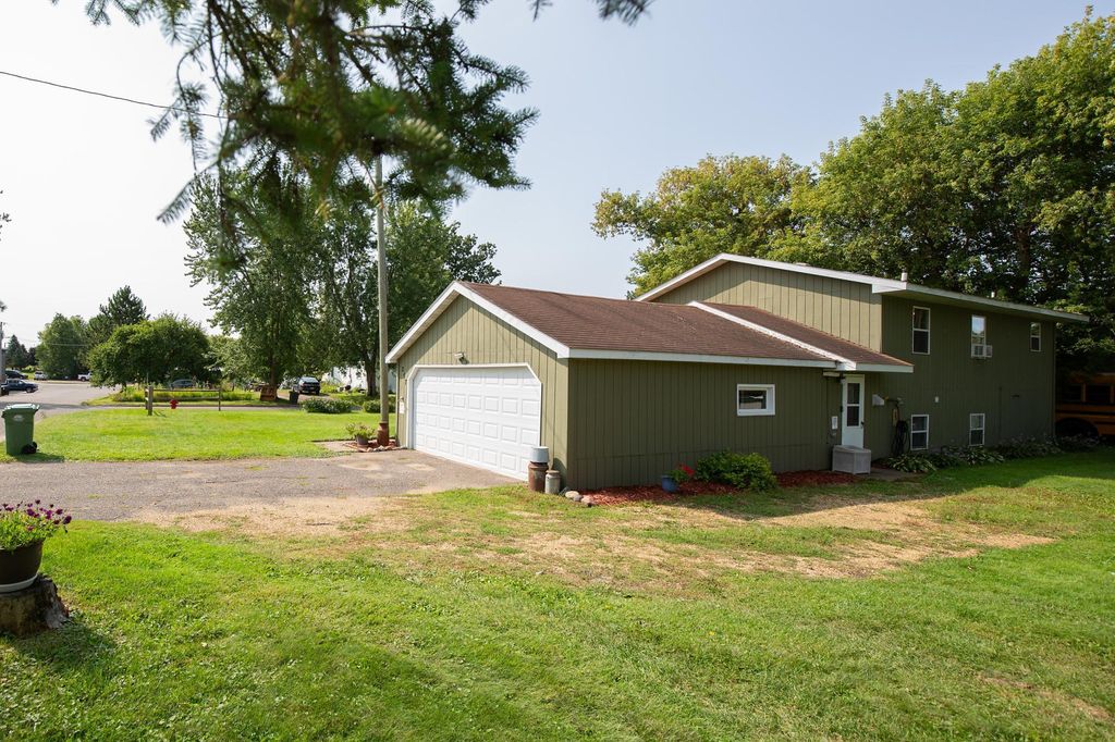 207 1st Avenue E, Milltown, WI 54858