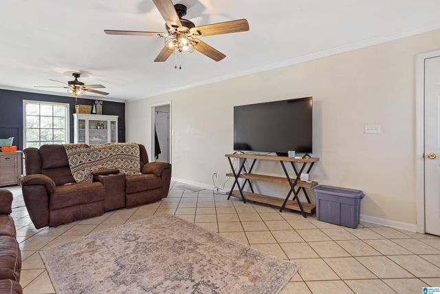 2289 GRANDVIEW TRAIL, Warrior, AL 35180