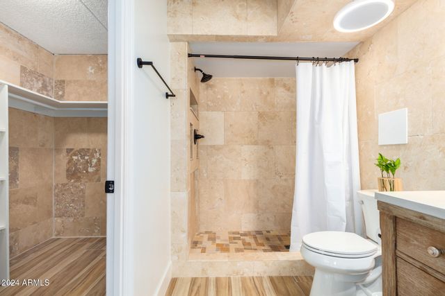 7930 E CAMELBACK Road 111, Scottsdale, AZ 85251