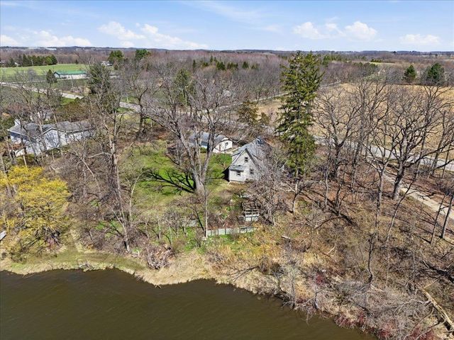 851 CR Hwy N Road, Stoughton, WI 53589