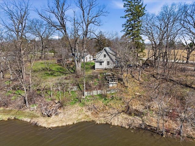 851 CR Hwy N Road, Stoughton, WI 53589