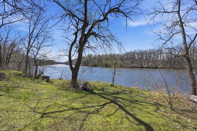 851 CR Hwy N Road, Stoughton, WI 53589