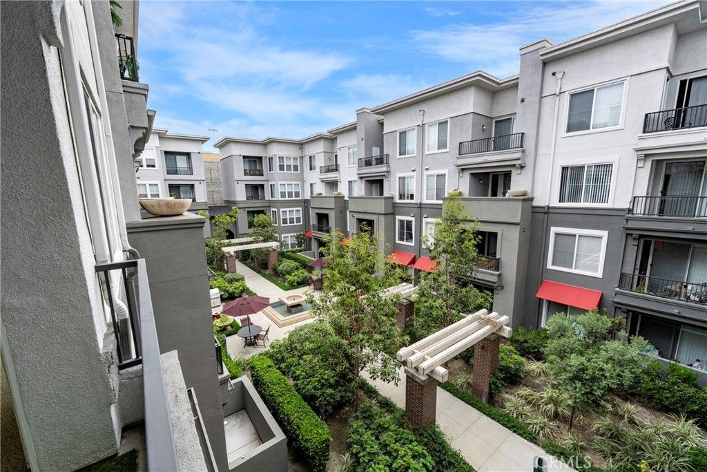 1801 E Katella 3130, Anaheim, CA 92805