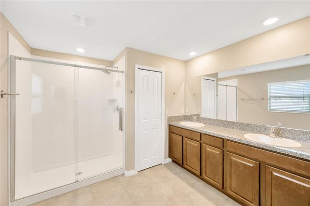 10207 CAKEBREAD LANE, Riverview, FL 33578