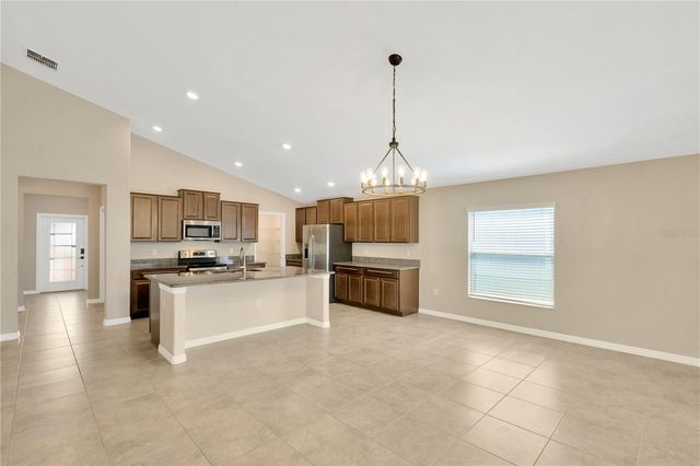 10207 CAKEBREAD LANE, Riverview, FL 33578