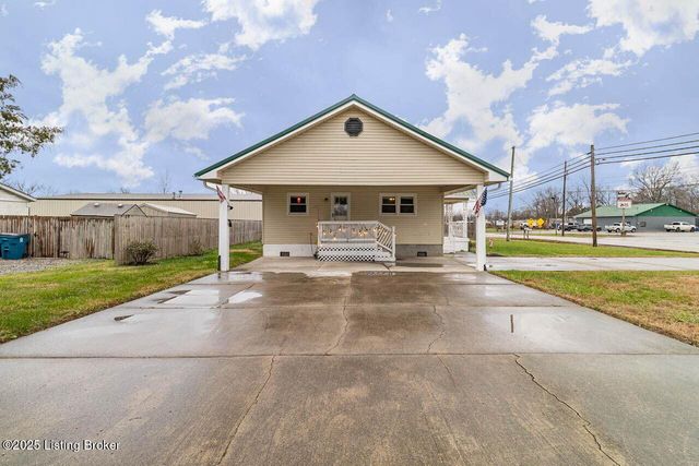 227 Cedar Grove Rd, Shepherdsville, KY 40165