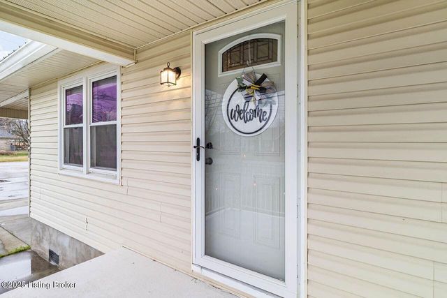 227 Cedar Grove Rd, Shepherdsville, KY 40165