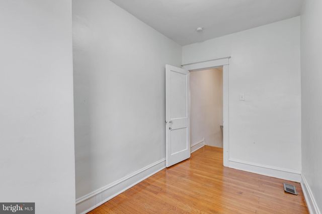 5225 DIAMOND ST, Philadelphia, PA 19131