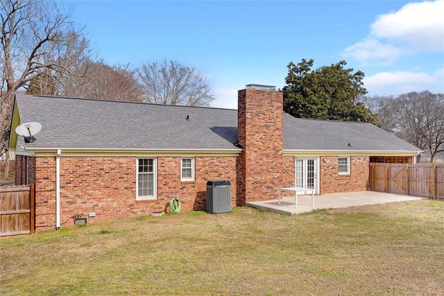 2114 Karen Lane, Anderson, SC 29626