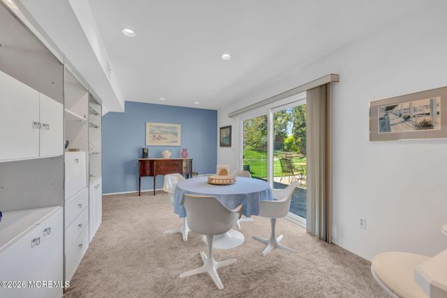 37 Faith Lane, Aberdeen, NJ 07747