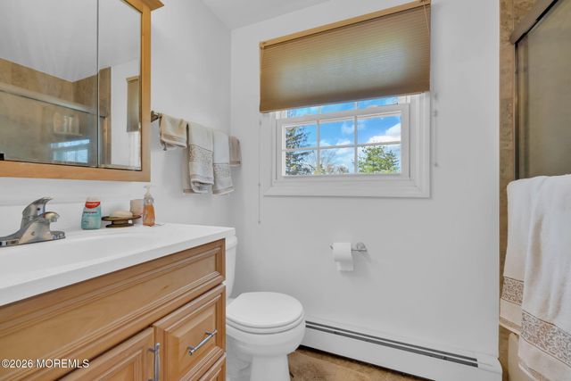 37 Faith Lane, Aberdeen, NJ 07747