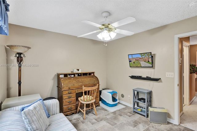 11155 SW 17th Mnr, Davie, FL 33324