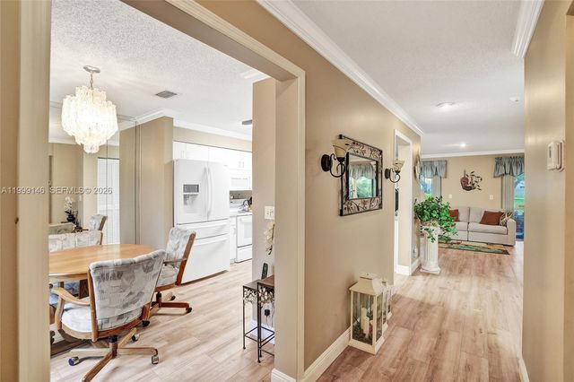 11155 SW 17th Mnr, Davie, FL 33324